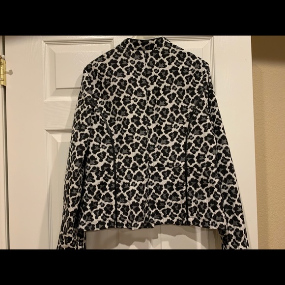 Fun animal print jacket. - Picture 2 of 3
